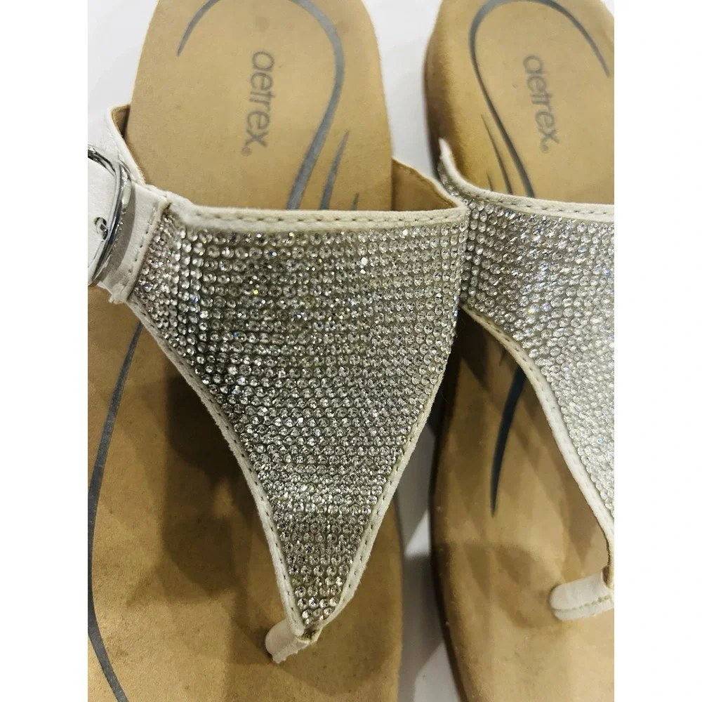 Aetrex Sandals Shoes Women Size 7 Silver Thong Wedge Rhinestone Comfort Orthotic